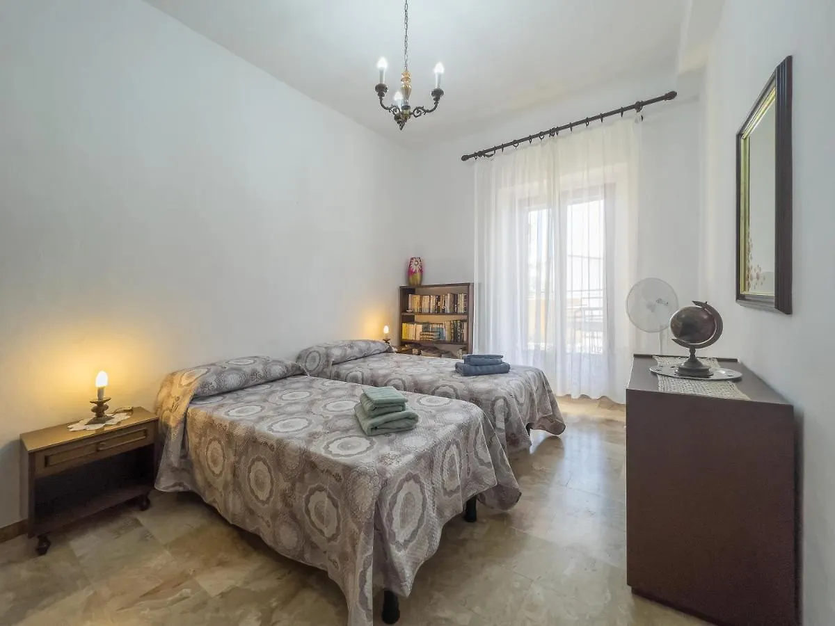 Casa Vacanze Mallela • Balcony, A/C & Smarttv Loceri Apartament