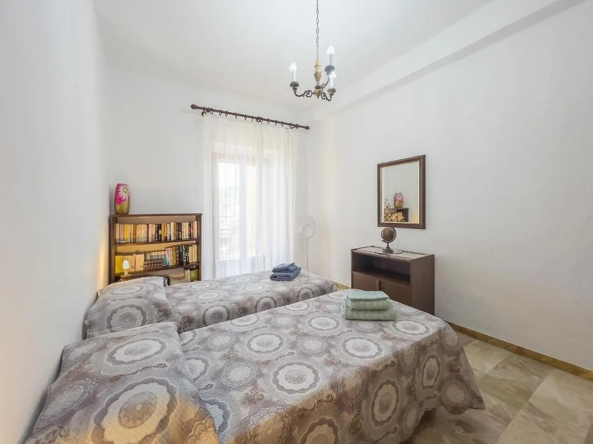 Casa Vacanze Mallela • Balcony, A/C & Smarttv Loceri Italy